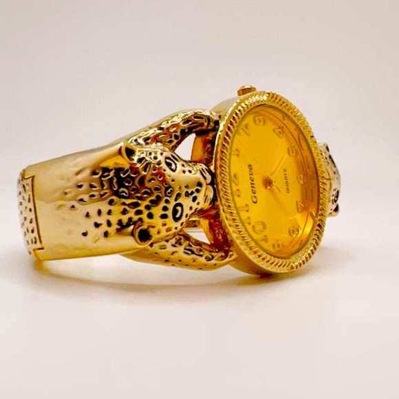 18KT GP LEOPARD GENEVA BANGLE WATCH - Picture 3 of 5